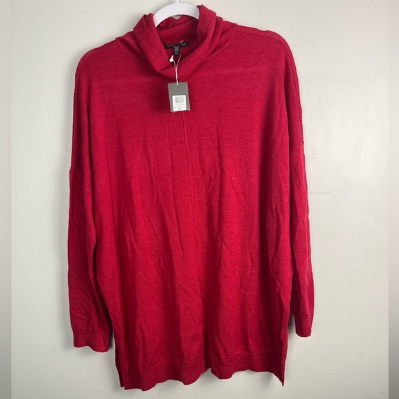 NWT Eileen Fisher Red Turtleneck Box Top sweater size small , 100% merino wool - Picture 1 of 4